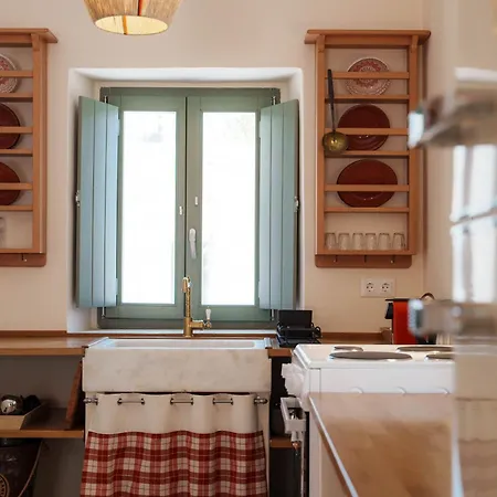 فيلة Kallis Stone *